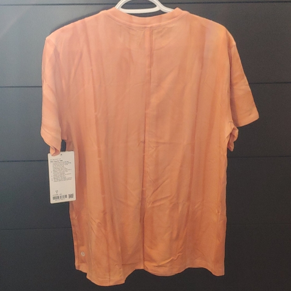 NWT Lululemon All Yours Tee *Spray - Picture 3 of 6